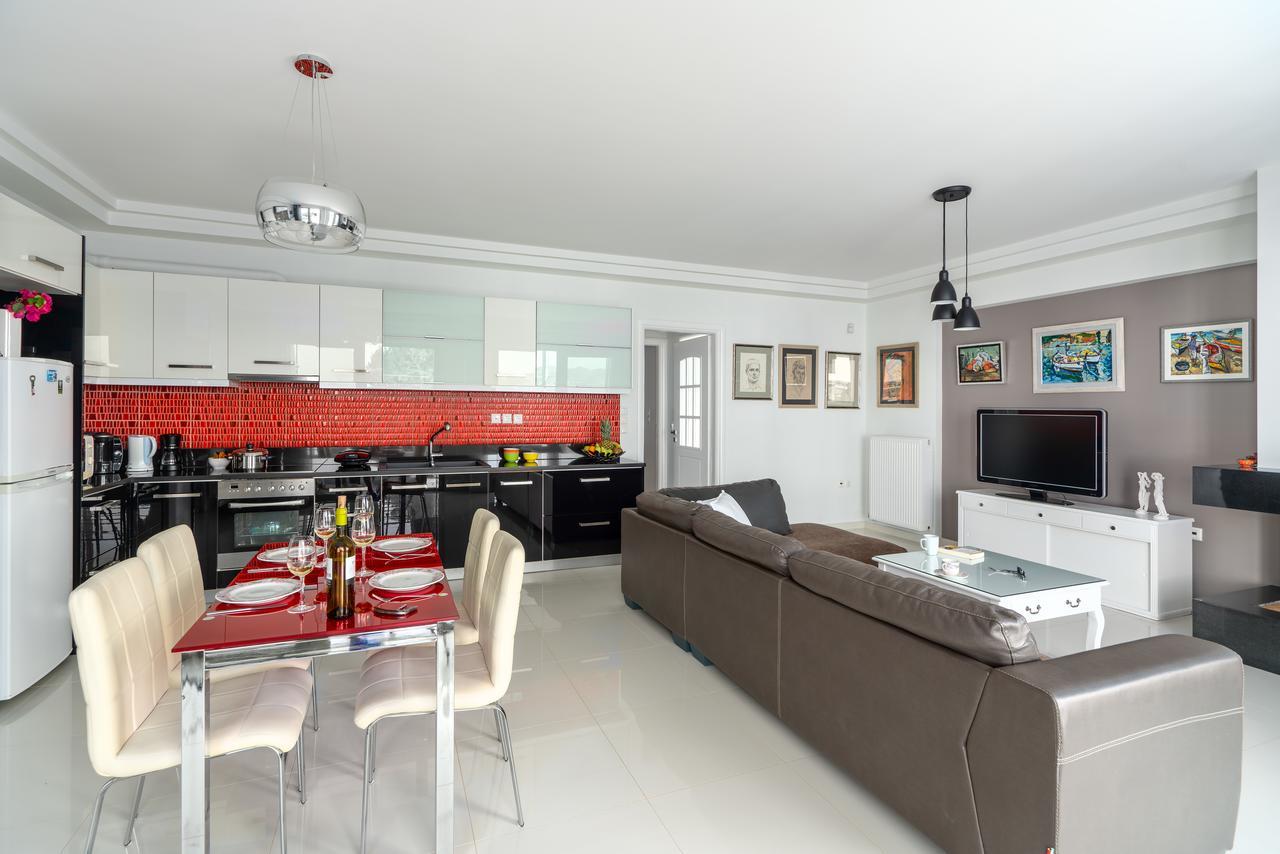 Luxurious House Near The Sea Apartment Pórto Ráfti Екстериор снимка